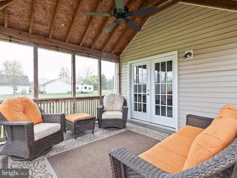 768 Pheasant Hill Rd, Summit Point, WV 25446 photo 31