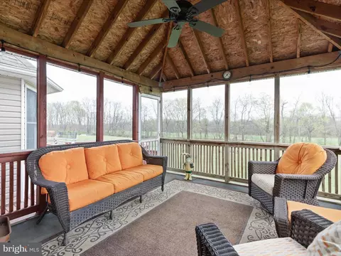 768 Pheasant Hill Rd, Summit Point, WV 25446 photo 32