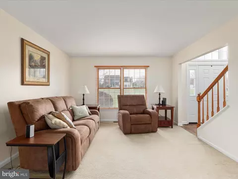 768 Pheasant Hill Rd, Summit Point, WV 25446 photo 5