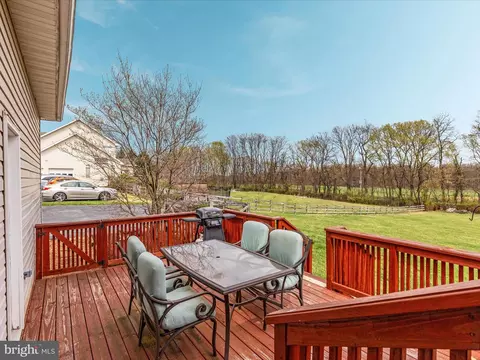 768 Pheasant Hill Rd, Summit Point, WV 25446 photo 35