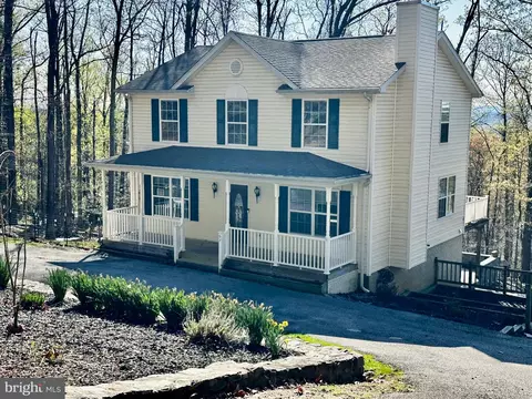 67 Wild Turkey Ct, Harpers Ferry, WV 25425