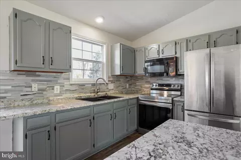 Kitchen - 211 E 11th Ave, Ranson, WV 25438 photo 2 of 4
