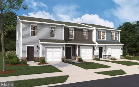 24 Artemis Rd, Charles Town, WV 25414