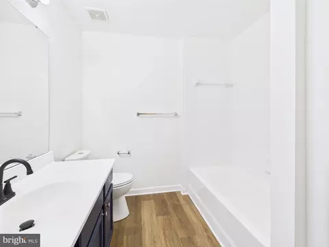 Bath - 1233 Mare St, Ranson, WV 25438 photo 5 of 5