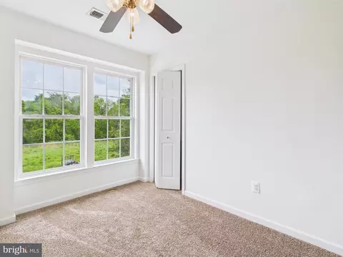 Bedroom - 1233 Mare St, Ranson, WV 25438 photo 5 of 7