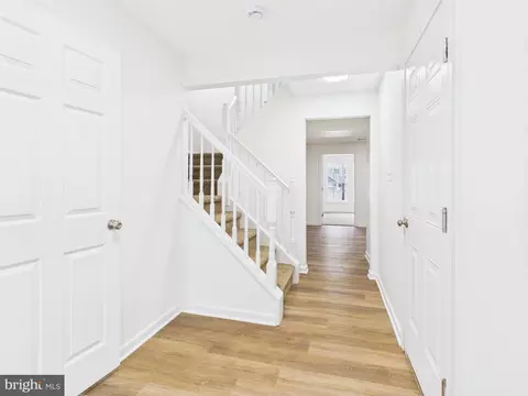 Entry Way - 1233 Mare St, Ranson, WV 25438 photo 1 of 8