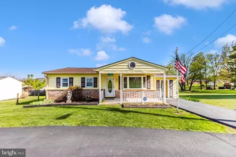 116 Spring St, Harpers Ferry, WV 25425