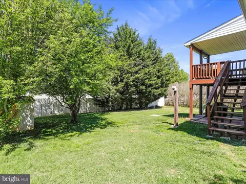 Exterior - 31 Trix Ct, Ranson, WV 25438 photo 6 of 10
