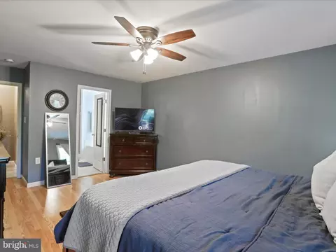 Bedroom - 31 Trix Ct, Ranson, WV 25438 photo 5 of 7