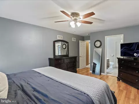 Bedroom - 31 Trix Ct, Ranson, WV 25438 photo 4 of 7