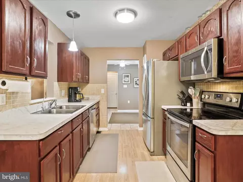 Kitchen - 31 Trix Ct, Ranson, WV 25438 photo 3 of 3