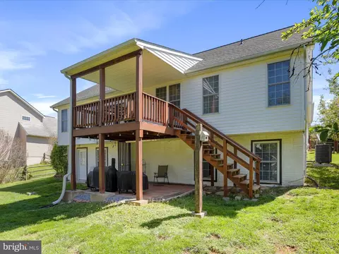 Exterior - 31 Trix Ct, Ranson, WV 25438 photo 8 of 10