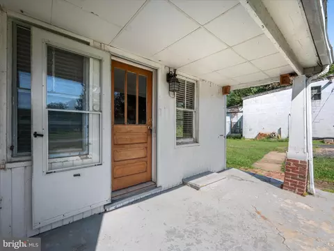 306 W 6th Ave, Ranson, WV 25438 photo 33