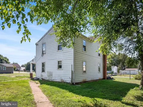 306 W 6th Ave, Ranson, WV 25438 photo 35