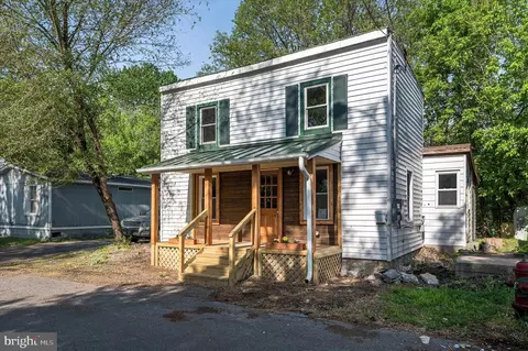 111 Ray St, Shepherdstown, WV 25443