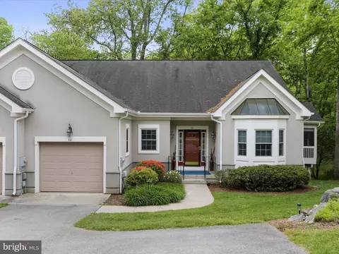 60 Reachcliff Dr, Shepherdstown, WV 25443