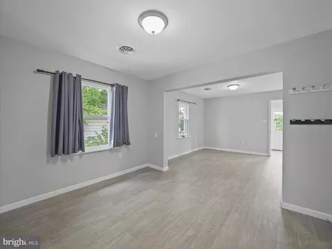 Living - 108 E 12th Ave, Ranson, WV 25438 photo 4 of 8