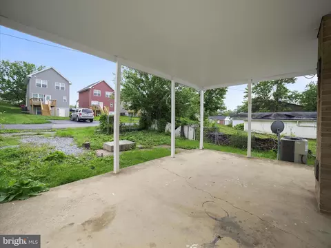 Exterior - 108 E 12th Ave, Ranson, WV 25438 photo 5 of 8