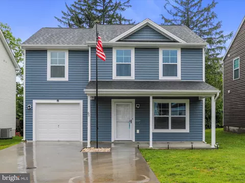 65 Nathaniel Dr, Charles Town, WV 25414