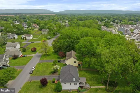 View/Area - 462 Oak Lee Dr, Ranson, WV 25438 photo 3 of 7