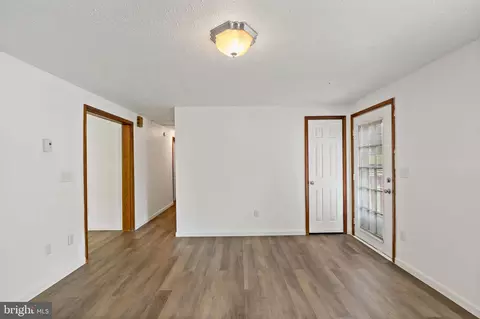 515 E 10th Ave, Ranson, WV 25438 photo 8