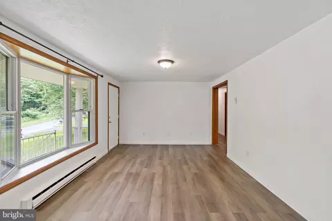 515 E 10th Ave, Ranson, WV 25438 photo 5