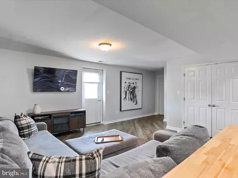 136 Mountain Laurel Blvd, Ranson, WV 25438 photo 7