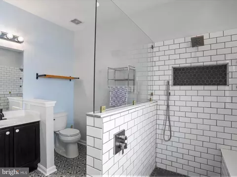 136 Mountain Laurel Blvd, Ranson, WV 25438 photo 34