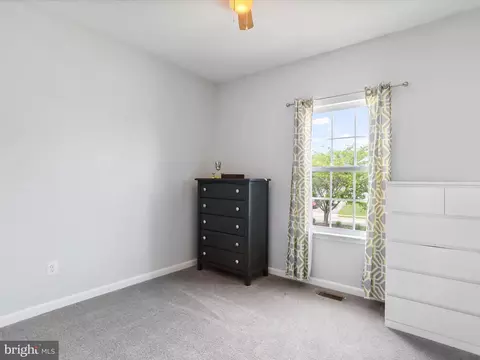 136 Mountain Laurel Blvd, Ranson, WV 25438 photo 25