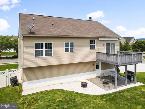 136 Mountain Laurel Blvd, Ranson, WV 25438 photo 38