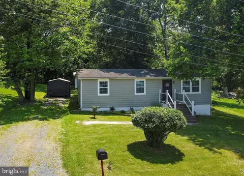 46 Finch Ln, Shepherdstown, WV 25443