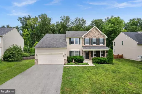 467 Maddex Farm Dr, Shepherdstown, WV 25443