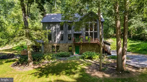 1132 Terrapin Neck Rd, Shepherdstown, WV 25443