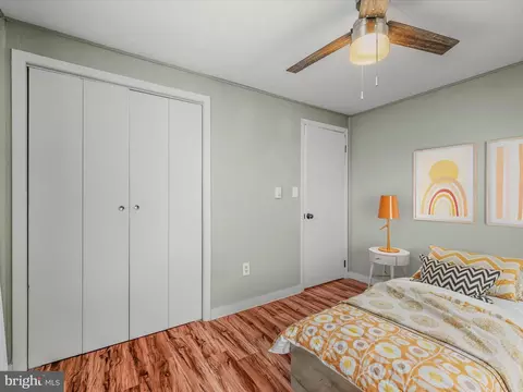 Bedroom - 202 E 6th Ave, Ranson, WV 25438 photo 4 of 6