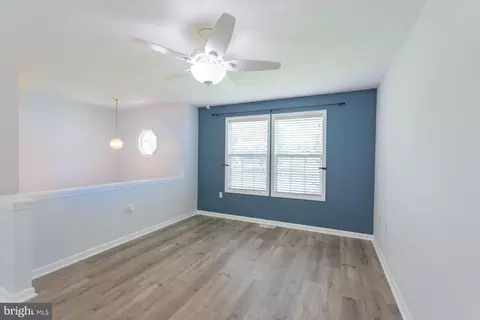 Living - 508 N Forrest St, Ranson, WV 25438 photo 3 of 5