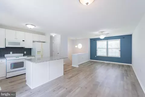 Living - 508 N Forrest St, Ranson, WV 25438 photo 5 of 5