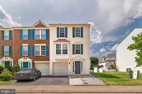1337 Steed St, Ranson, WV 25438