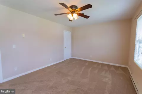 Bedroom - 304 E 12th Ave, Ranson, WV 25438 photo 1 of 10