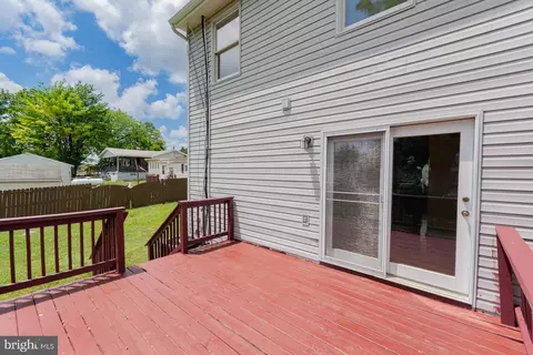 Exterior - 304 E 12th Ave, Ranson, WV 25438 photo 9 of 21