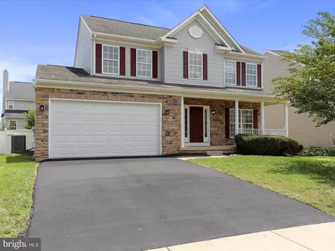 90 Watercourse Dr, Ranson, WV 25438 photo 4