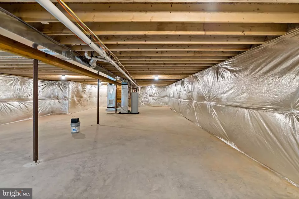 Entry Way - Bunny Lane, Harpers Ferry, WV 25425 photo 7 of 10