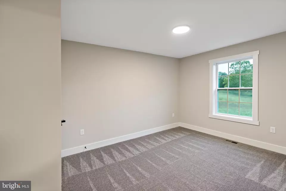 Bedroom - Bunny Lane, Harpers Ferry, WV 25425 photo 2 of 3