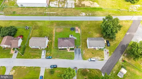 View/Area - 207 Preston Pl, Ranson, WV 25438 photo 2 of 4