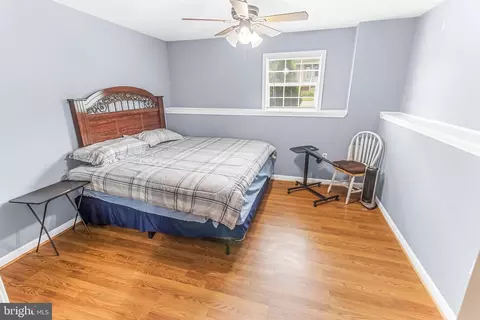 Bedroom - 207 Preston Pl, Ranson, WV 25438 photo 4 of 4
