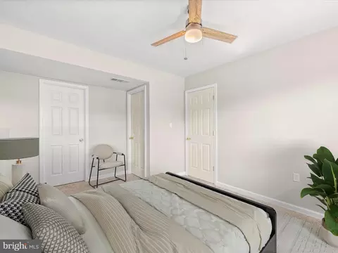 904 Oak Lee Dr, Ranson, WV 25438 photo 32