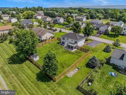 904 Oak Lee Dr, Ranson, WV 25438 photo 54
