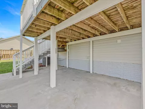 904 Oak Lee Dr, Ranson, WV 25438 photo 42
