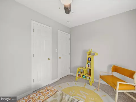 904 Oak Lee Dr, Ranson, WV 25438 photo 28