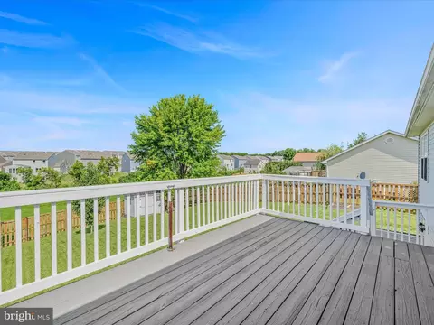 904 Oak Lee Dr, Ranson, WV 25438 photo 13