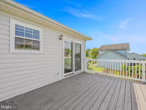 904 Oak Lee Dr, Ranson, WV 25438 photo 14